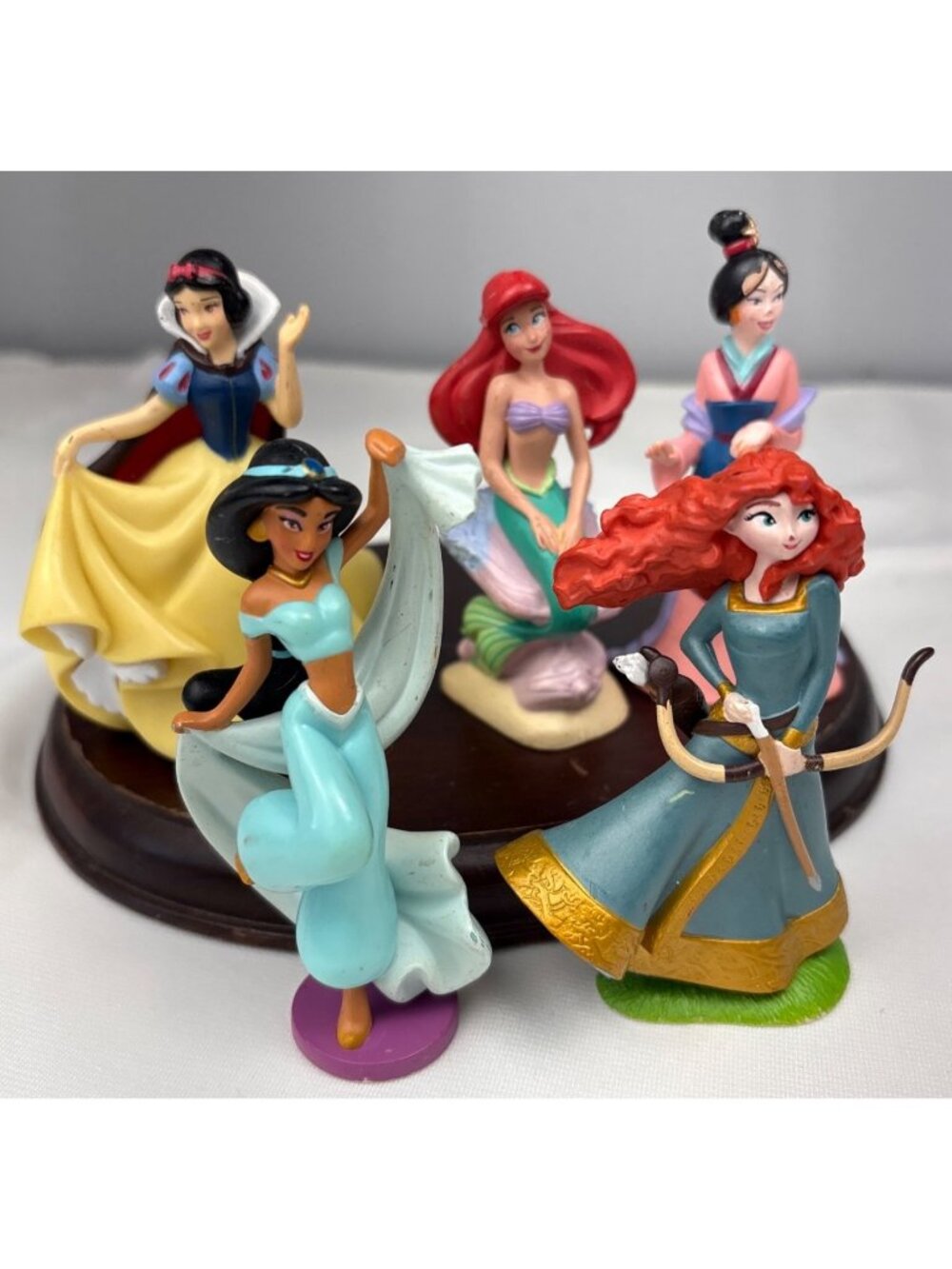 Disney Princess Figurine Set Ariel Snow White Mulan Merida Jasmine Collectibles